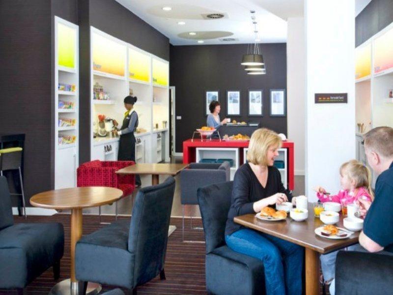 Hotel Hampton By Hilton Centre